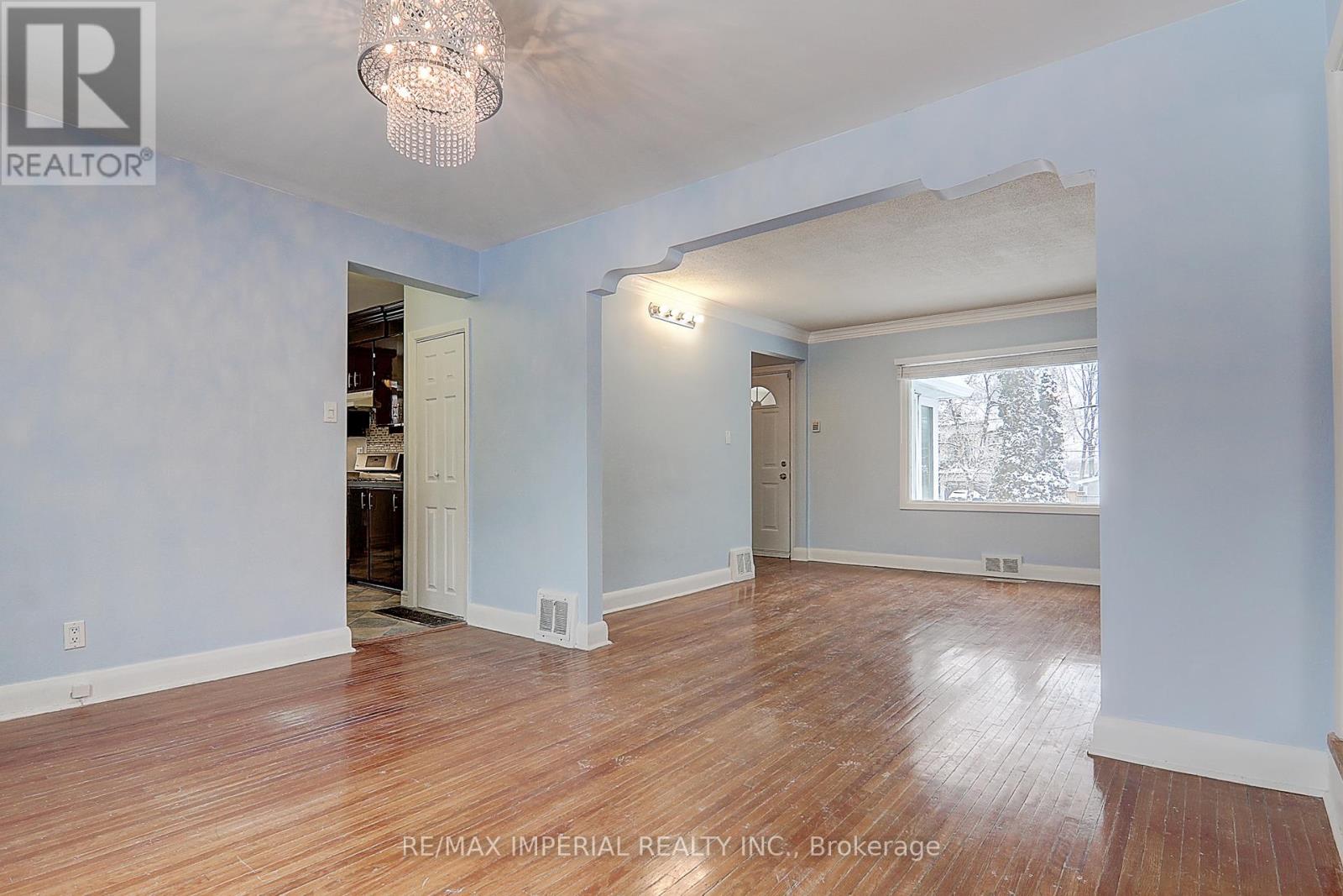 49 Sunset Beach Road, Richmond Hill, Ontario  L4E 3G7 - Photo 17 - N13166942