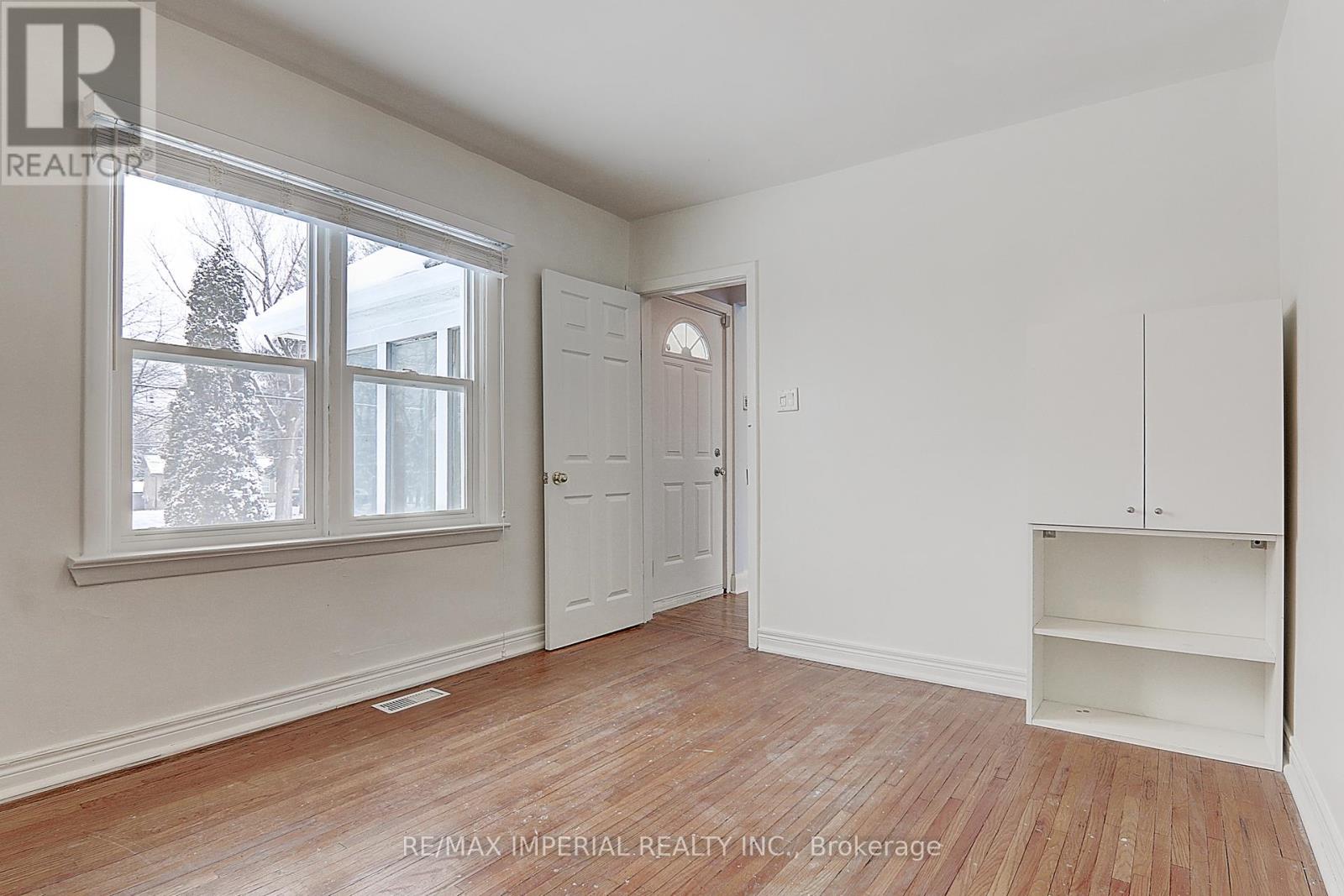 49 Sunset Beach Road, Richmond Hill, Ontario  L4E 3G7 - Photo 8 - N13166942