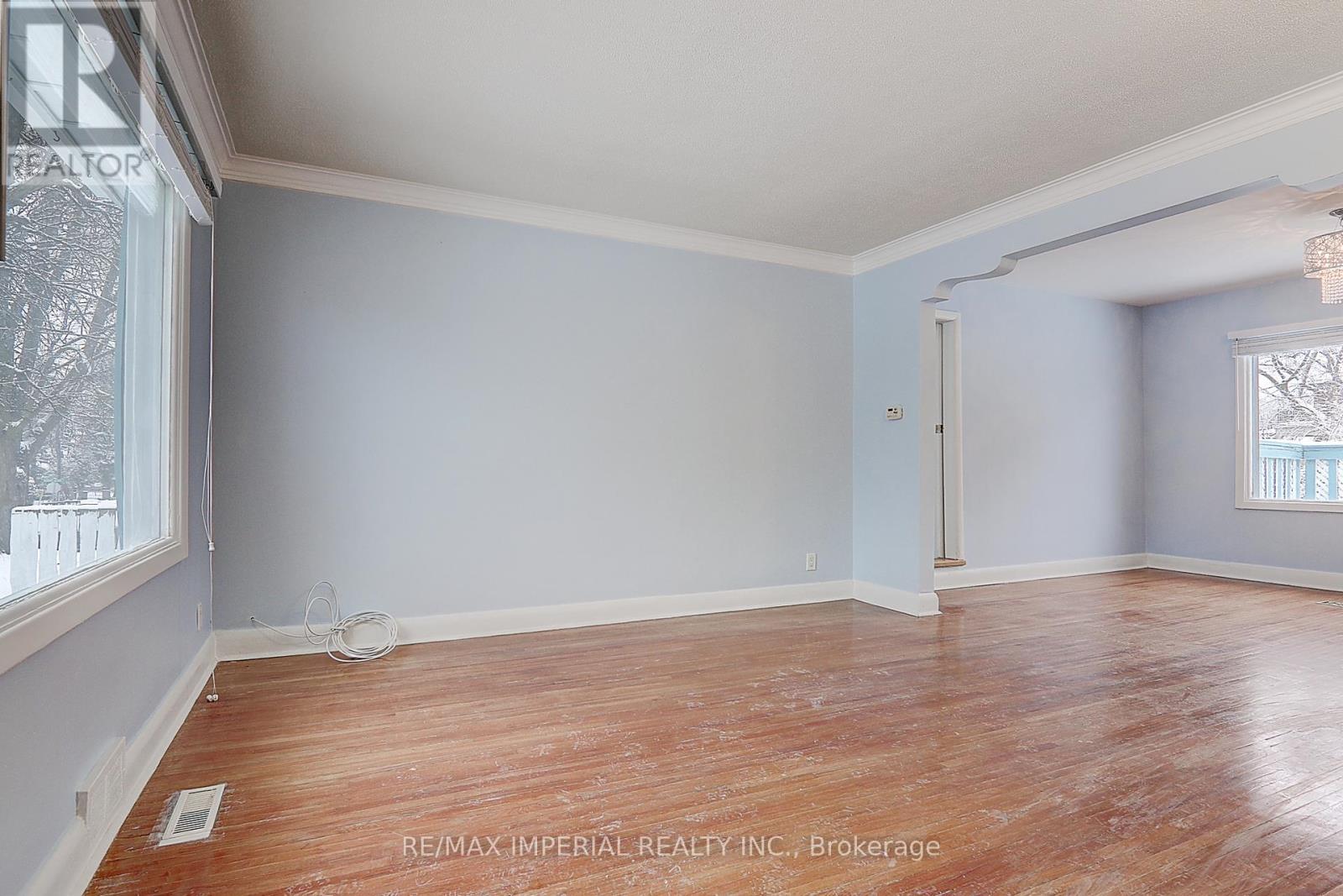 49 Sunset Beach Road, Richmond Hill, Ontario  L4E 3G7 - Photo 9 - N13166942