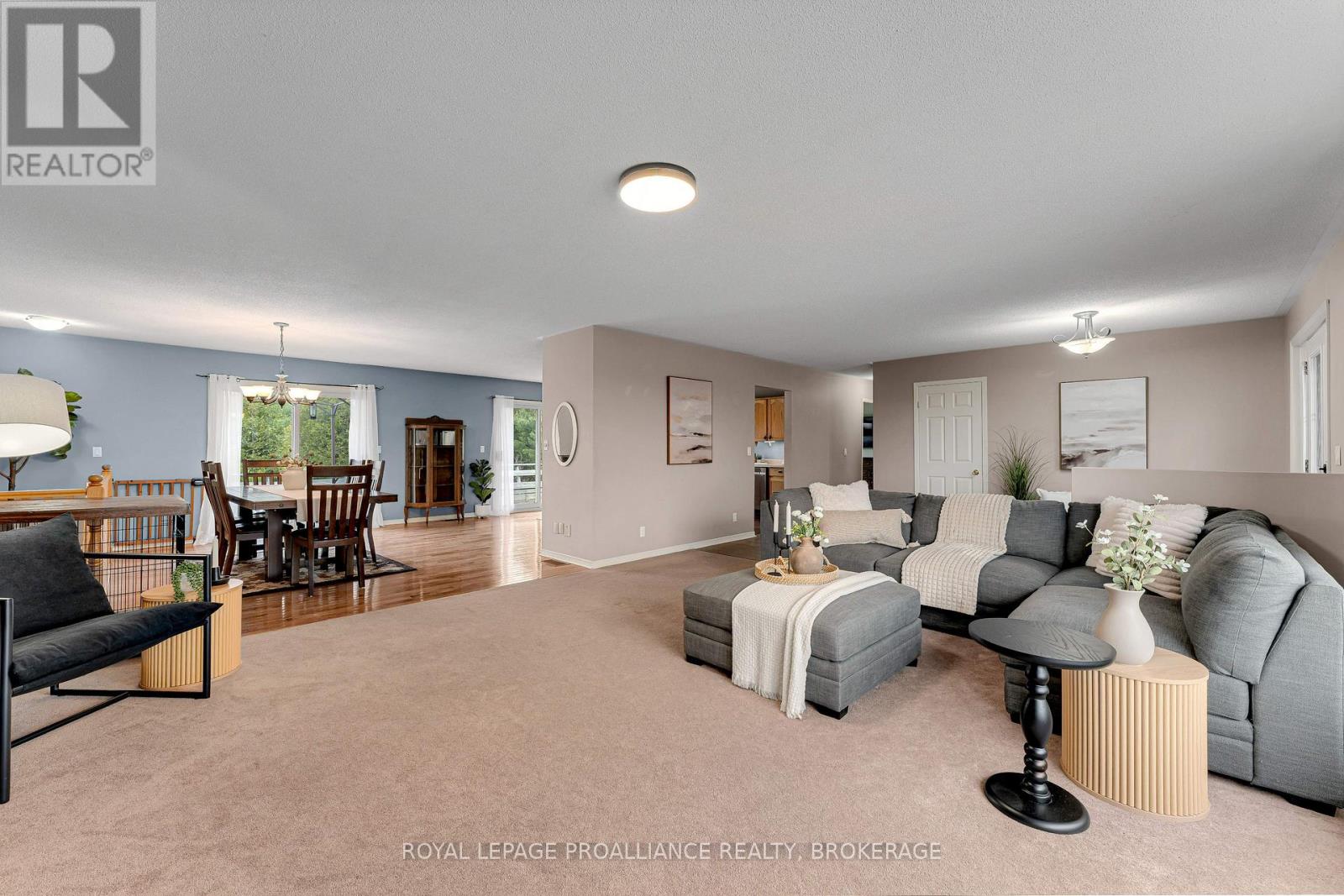 4779 Florida Road, Loyalist, Ontario  K0H 2H0 - Photo 11 - X13143048