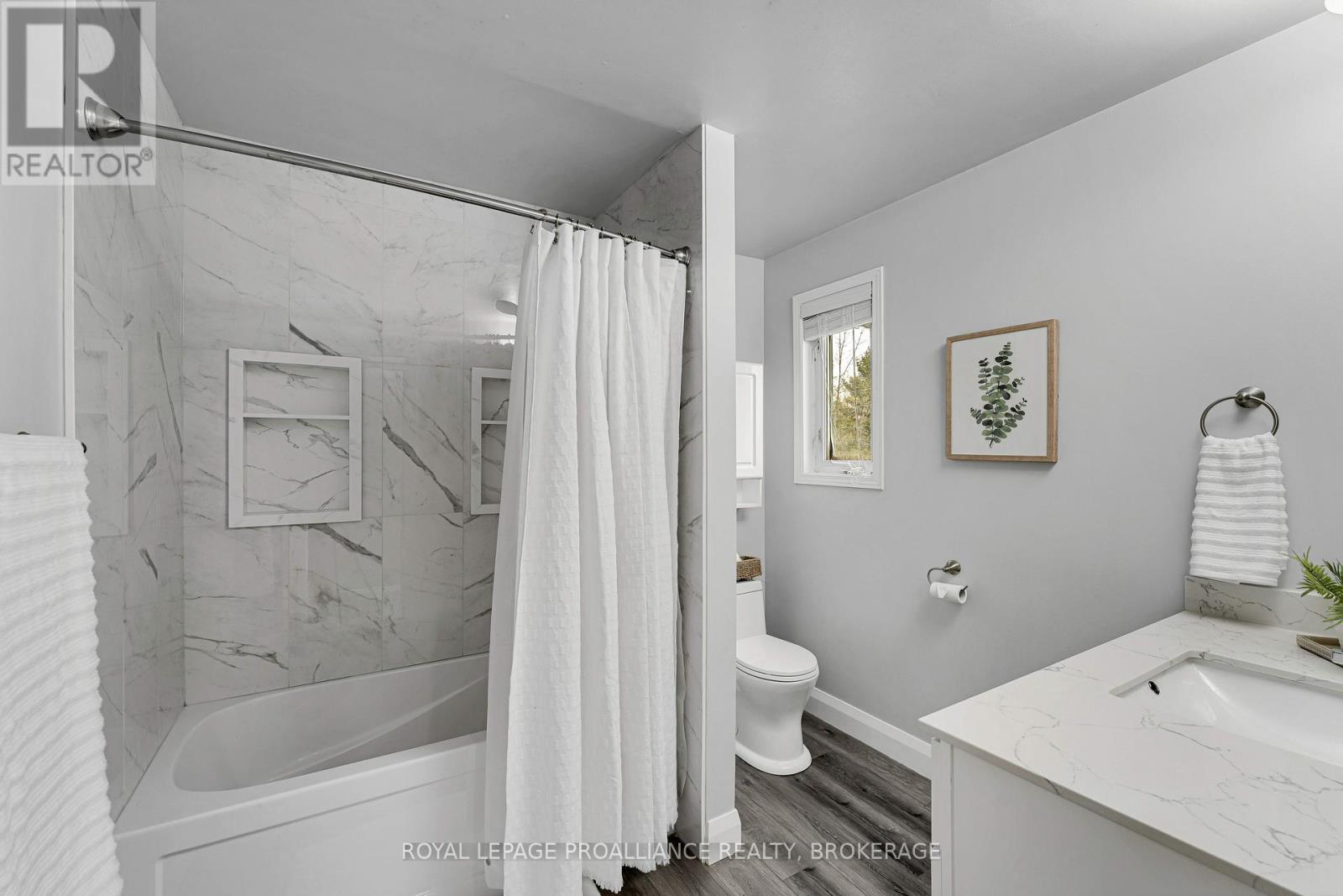 4779 Florida Road, Loyalist, Ontario  K0H 2H0 - Photo 26 - X13143048