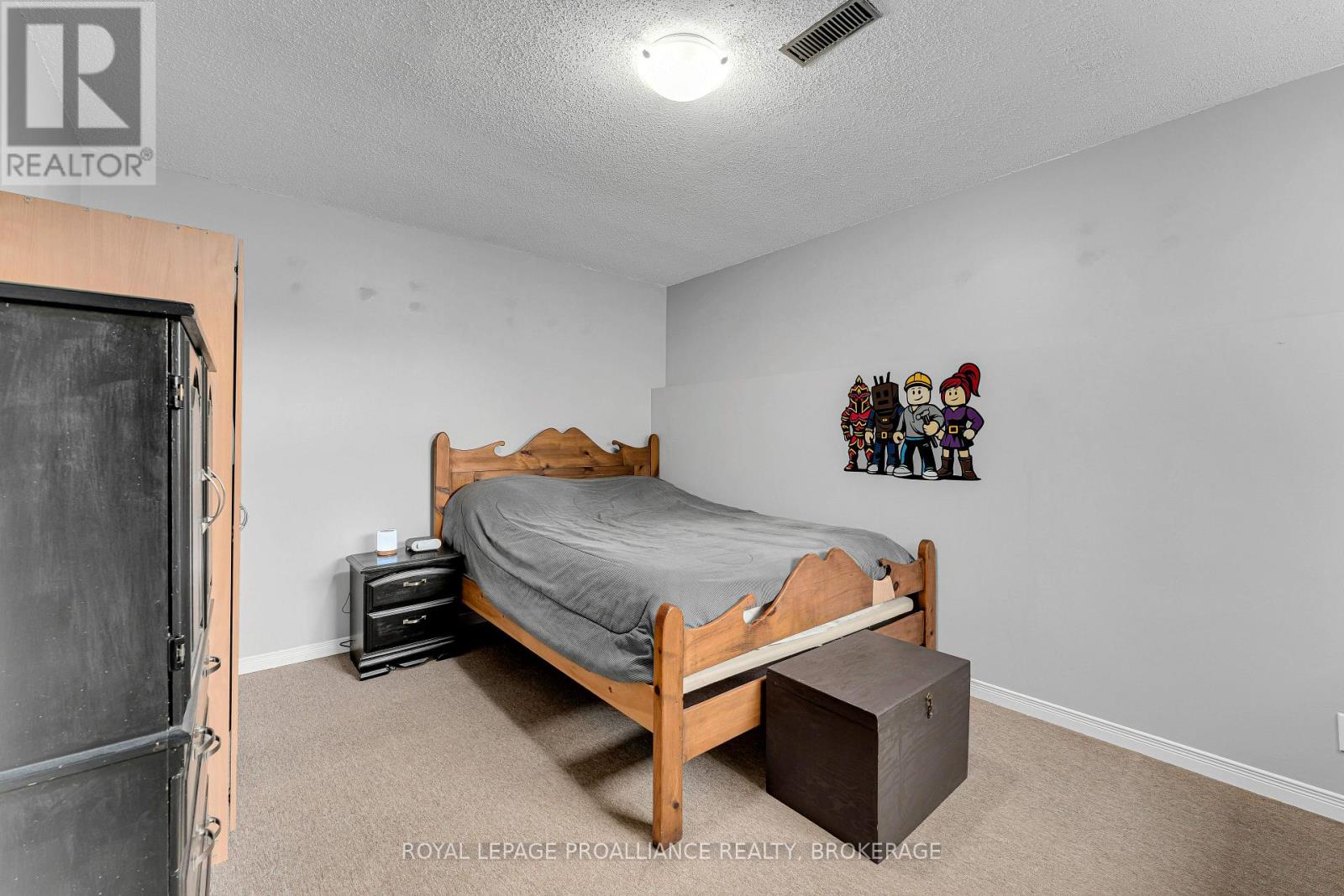 4779 Florida Road, Loyalist, Ontario  K0H 2H0 - Photo 29 - X13143048