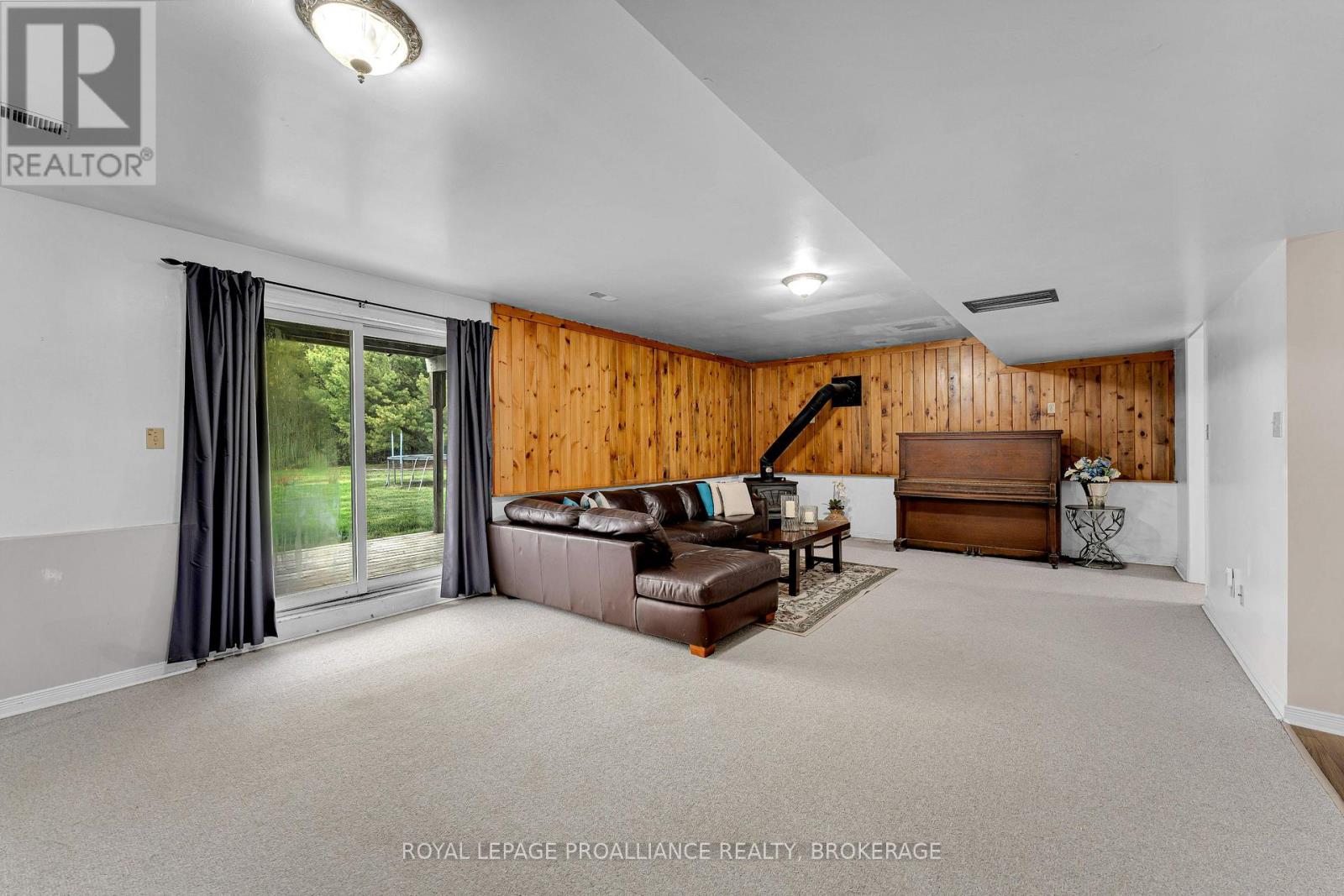 4779 Florida Road, Loyalist, Ontario  K0H 2H0 - Photo 36 - X13143048
