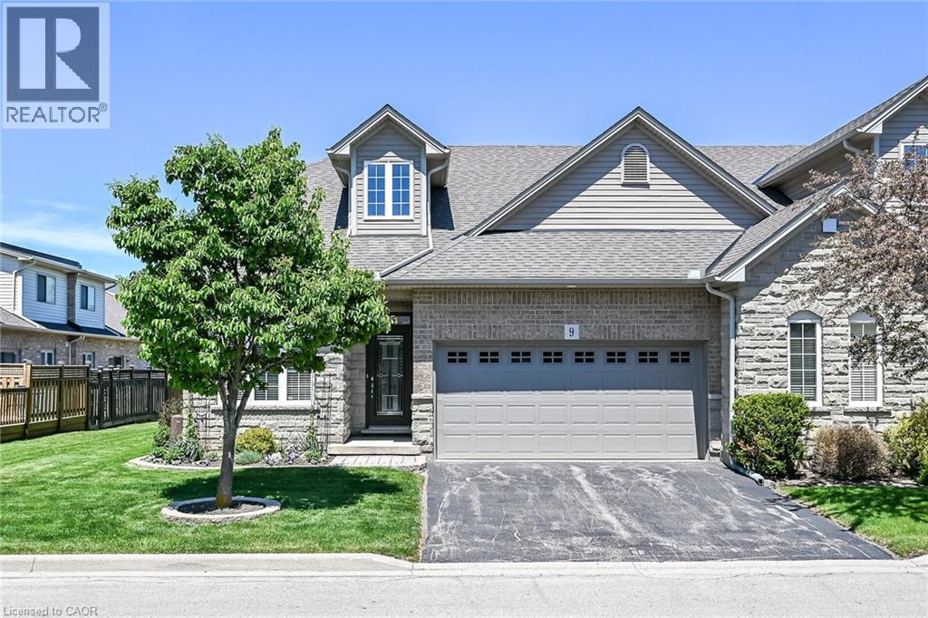 9 Grovetree Trail, Hamilton, Ontario  L9B 0B7 - Photo 2 - 40832873
