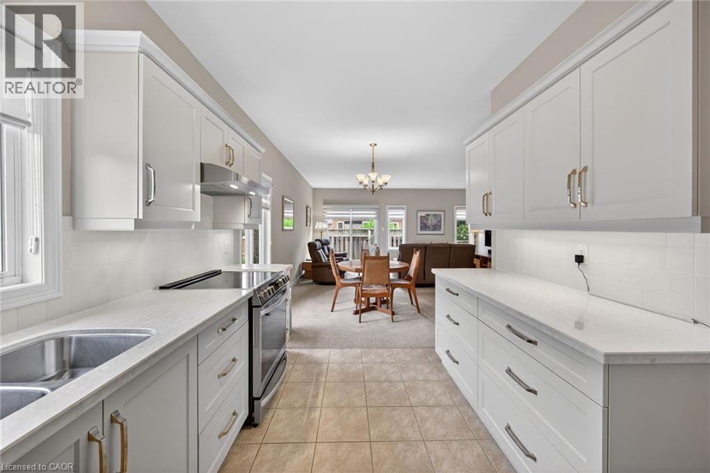 9 Grovetree Trail, Hamilton, Ontario  L9B 0B7 - Photo 10 - 40832873