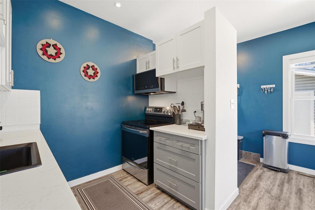 741 Government Avenue, Winnipeg, Manitoba R2K 1X5 - Photo 9 - 202611374