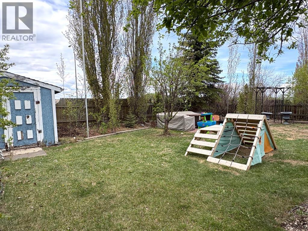 5310 67 Street, Camrose, Alberta  T4V 4M1 - Photo 35 - A2313250