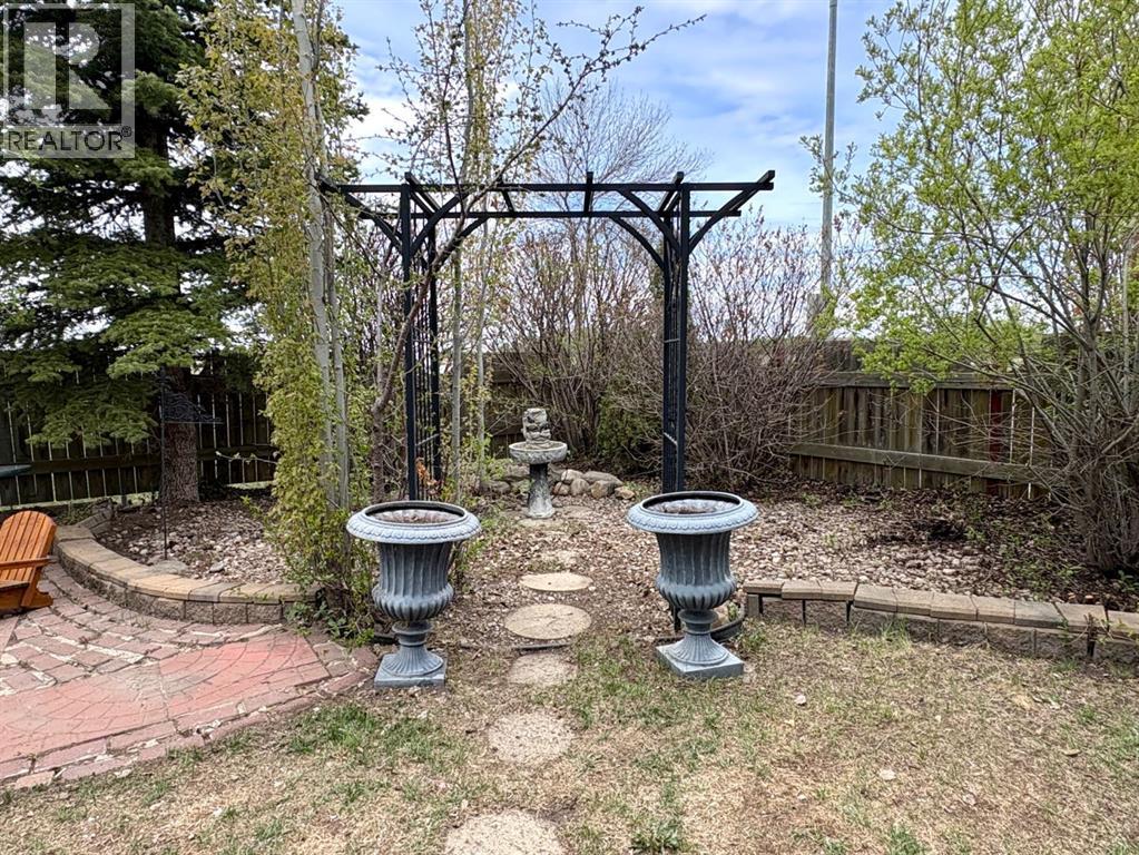5310 67 Street, Camrose, Alberta  T4V 4M1 - Photo 36 - A2313250