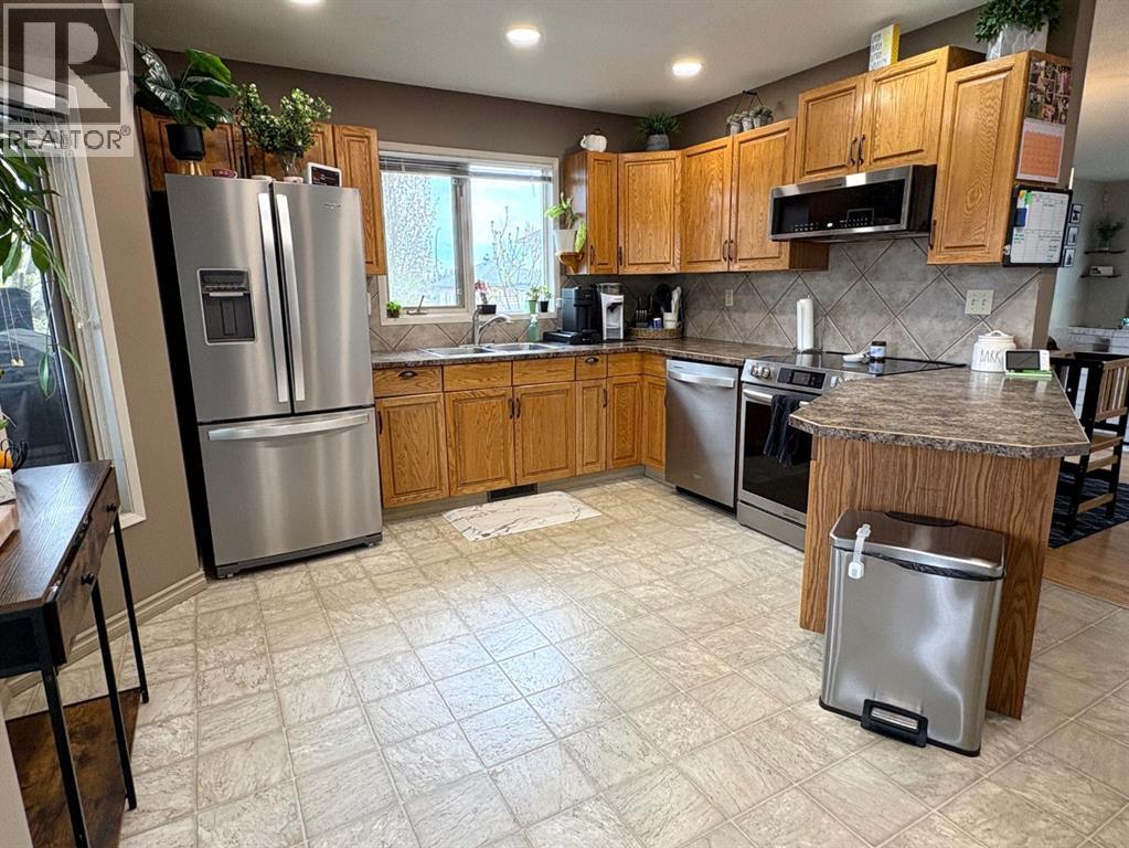 5310 67 Street, Camrose, Alberta  T4V 4M1 - Photo 10 - A2313250