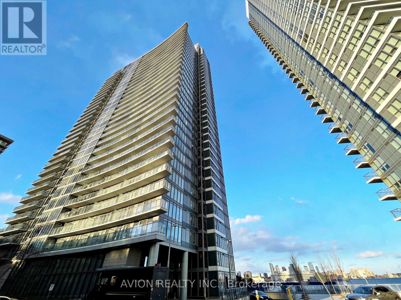 705 - 121 MCMAHON DRIVE, Toronto, Ontario