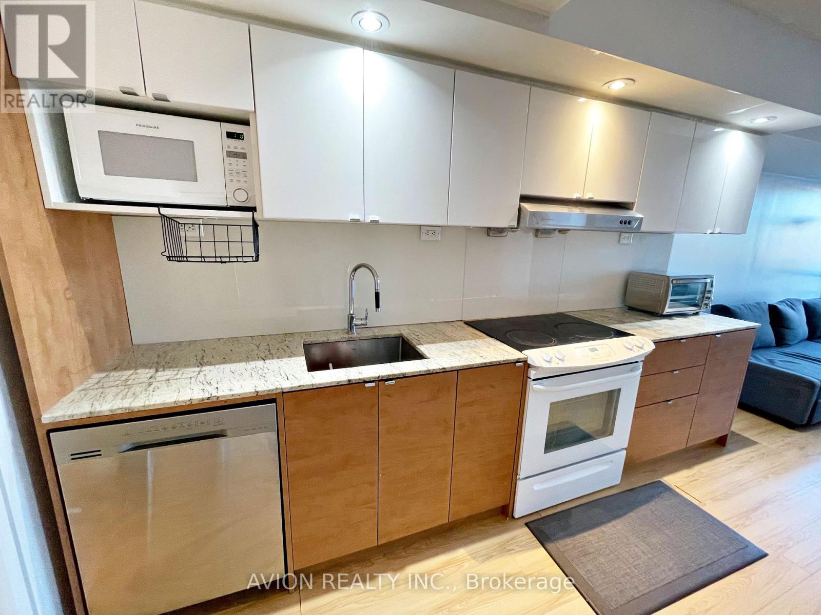 705 - 121 Mcmahon Drive, Toronto, Ontario  M2K 0C1 - Photo 3 - C13166968