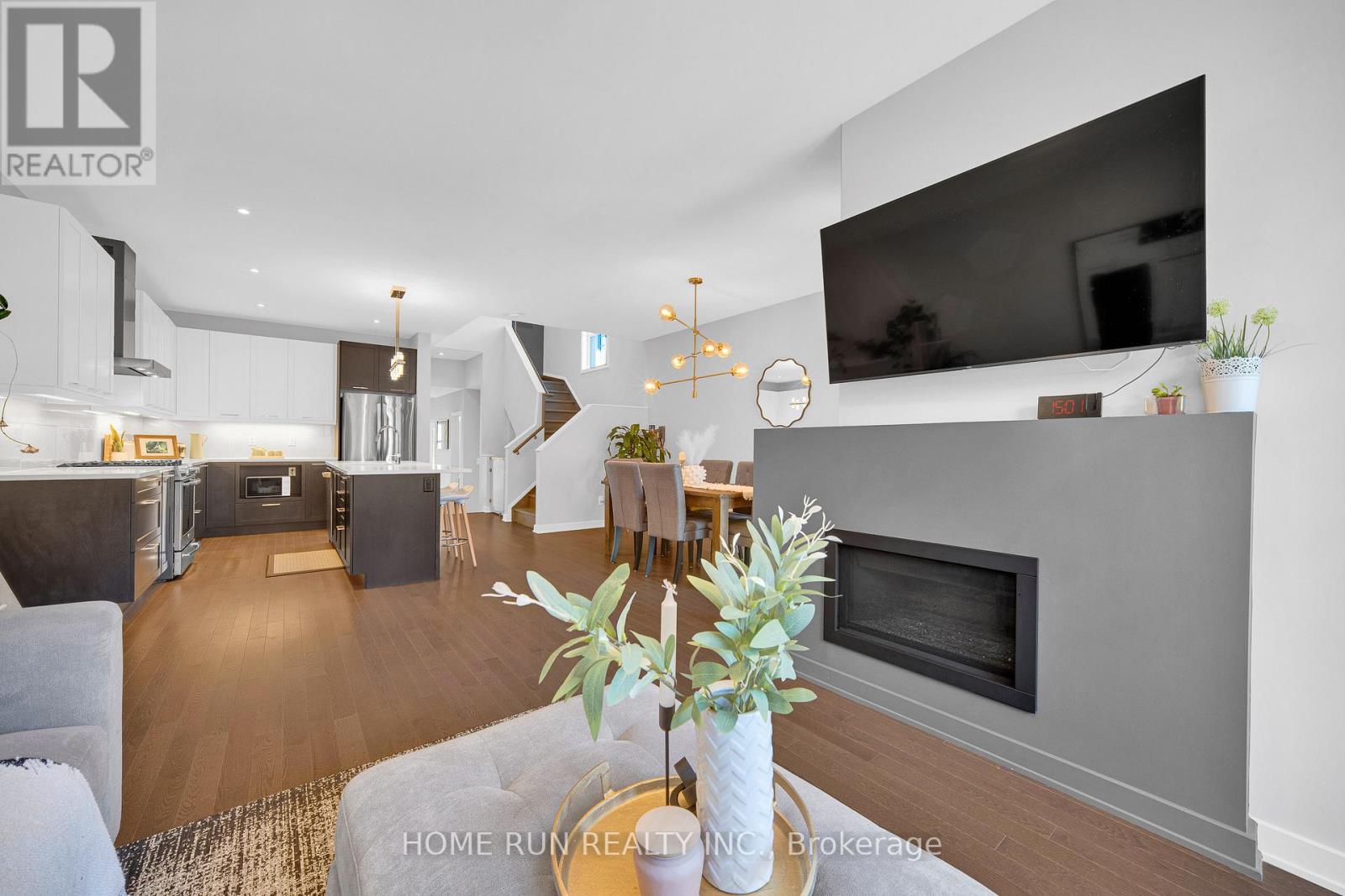 1056 Lunar Glow Crescent, Ottawa, Ontario  K4M 0J9 - Photo 11 - X13166950