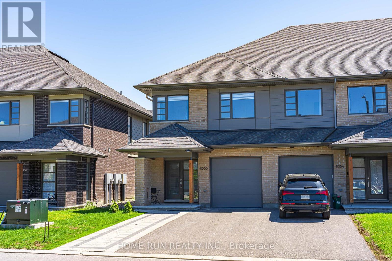 1056 Lunar Glow Crescent, Ottawa, Ontario  K4M 0J9 - Photo 2 - X13166950
