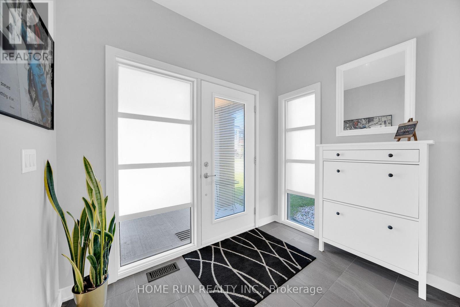 1056 Lunar Glow Crescent, Ottawa, Ontario  K4M 0J9 - Photo 3 - X13166950