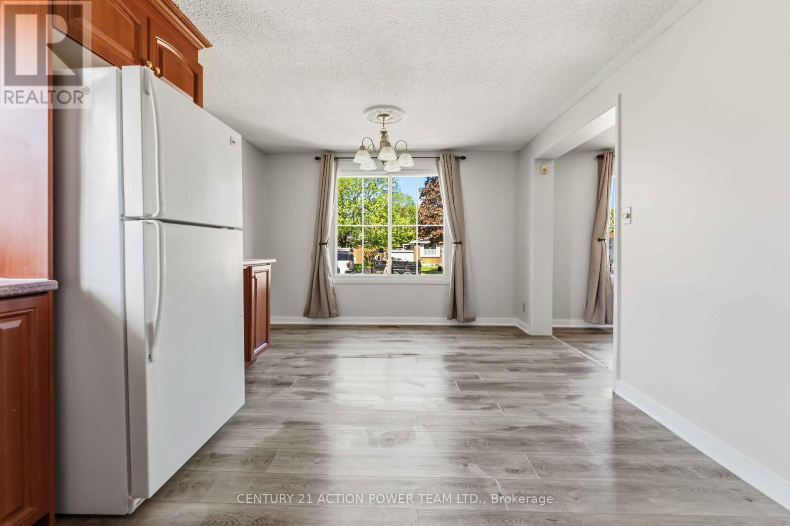 A - 2178 Erinbrook Crescent, Ottawa, Ontario  K1B 4J4 - Photo 10 - X13166952