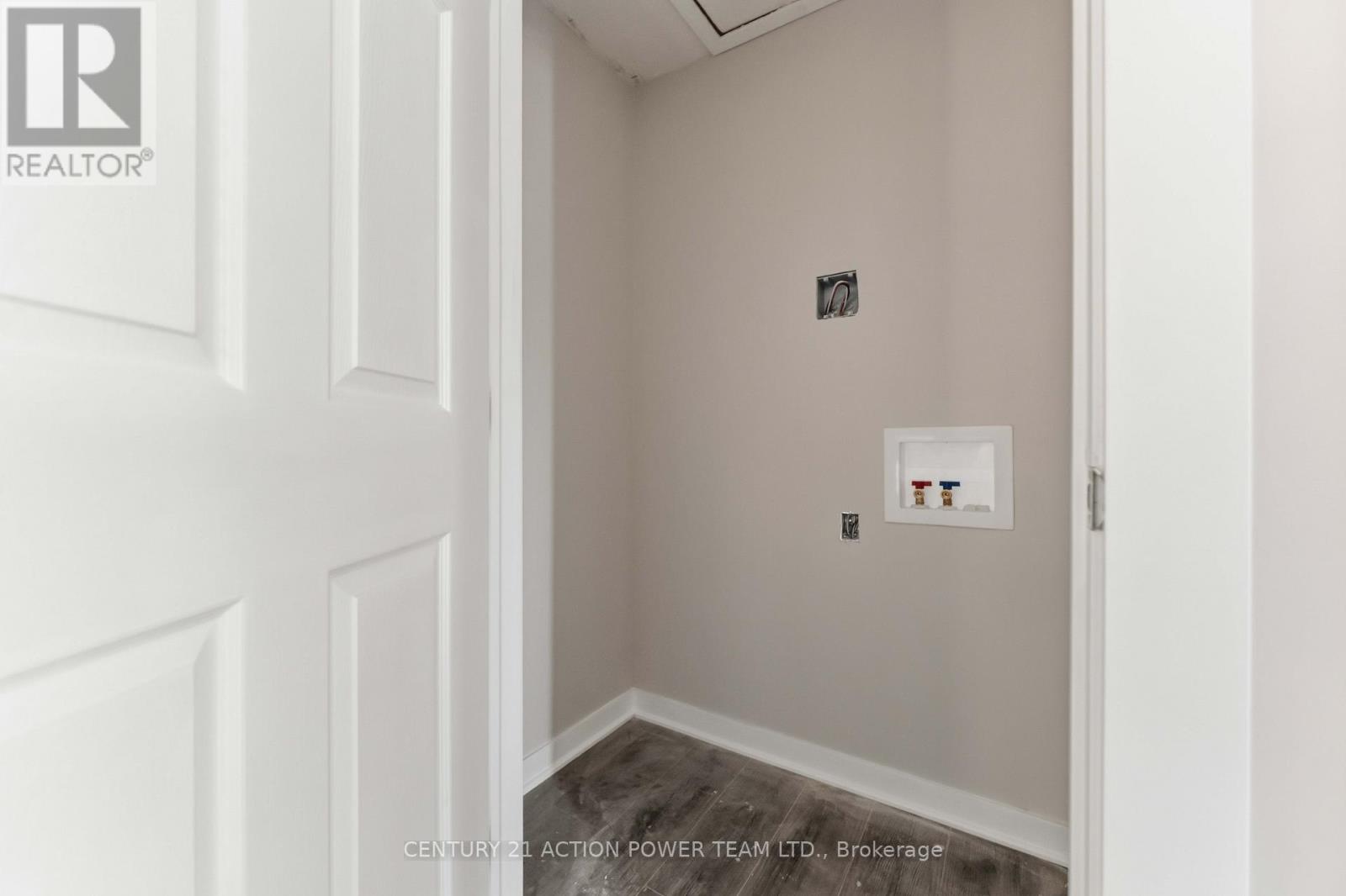 A - 2178 Erinbrook Crescent, Ottawa, Ontario  K1B 4J4 - Photo 15 - X13166952