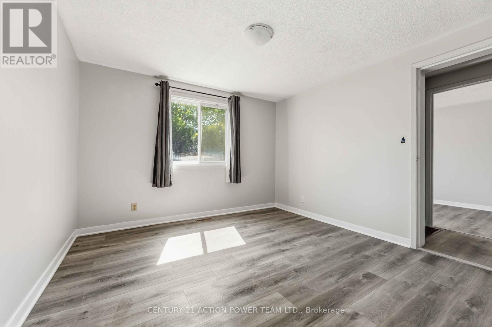 A - 2178 Erinbrook Crescent, Ottawa, Ontario  K1B 4J4 - Photo 17 - X13166952