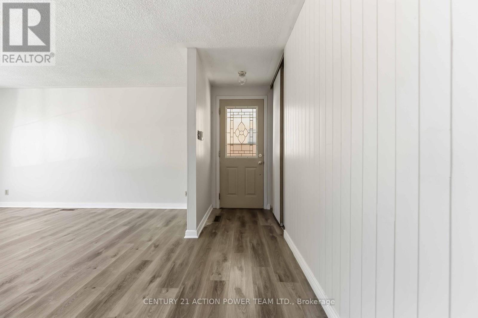 A - 2178 Erinbrook Crescent, Ottawa, Ontario  K1B 4J4 - Photo 2 - X13166952