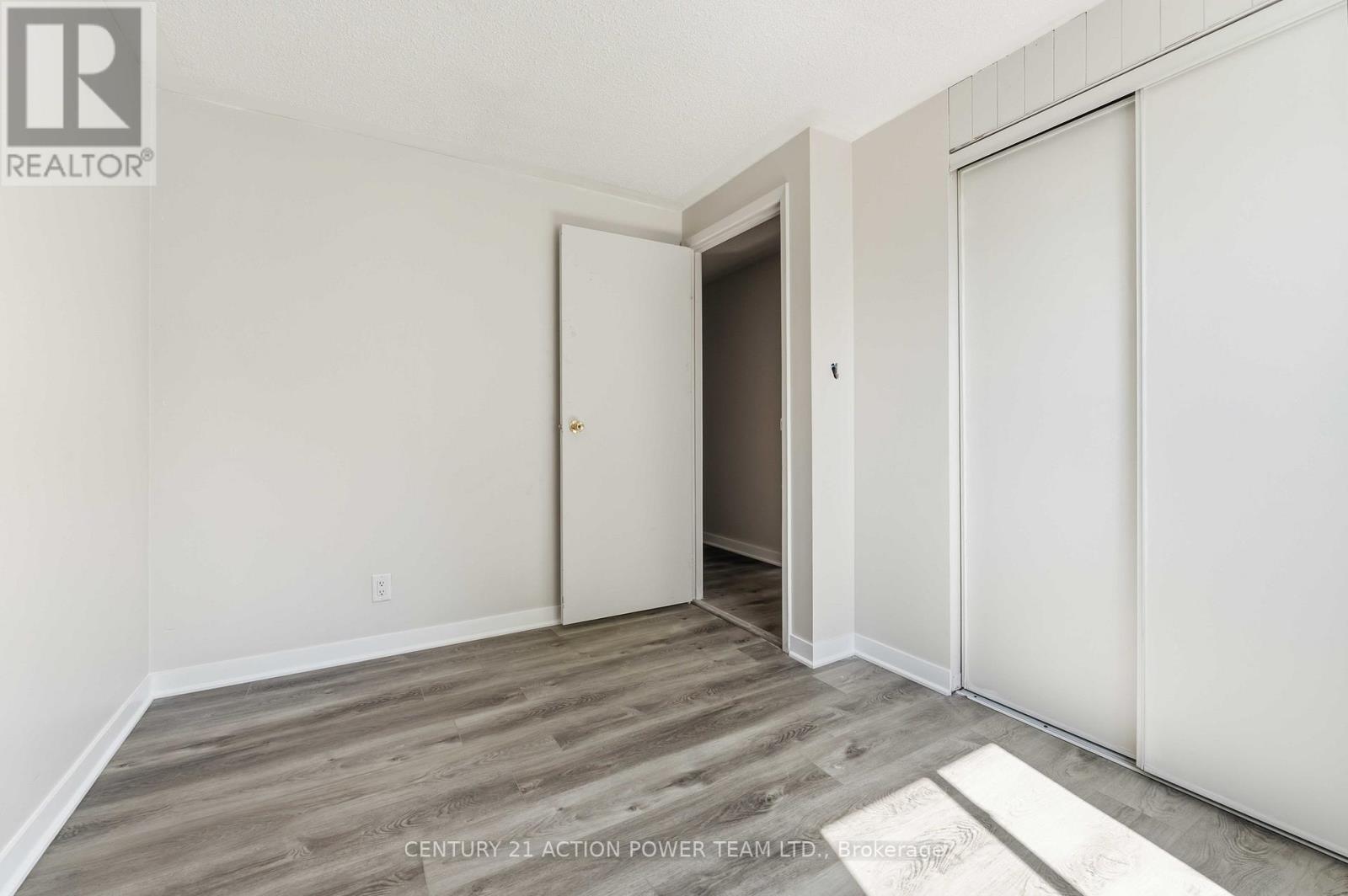 A - 2178 Erinbrook Crescent, Ottawa, Ontario  K1B 4J4 - Photo 20 - X13166952