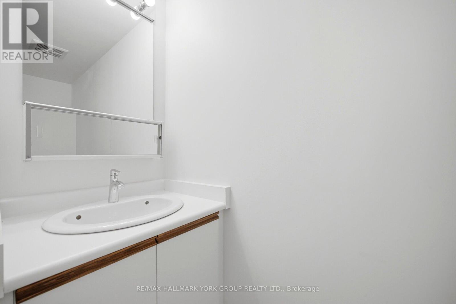 1402 - 600 Rexdale Boulevard, Toronto, Ontario M9W 6T4 - Photo 24 - W13166956