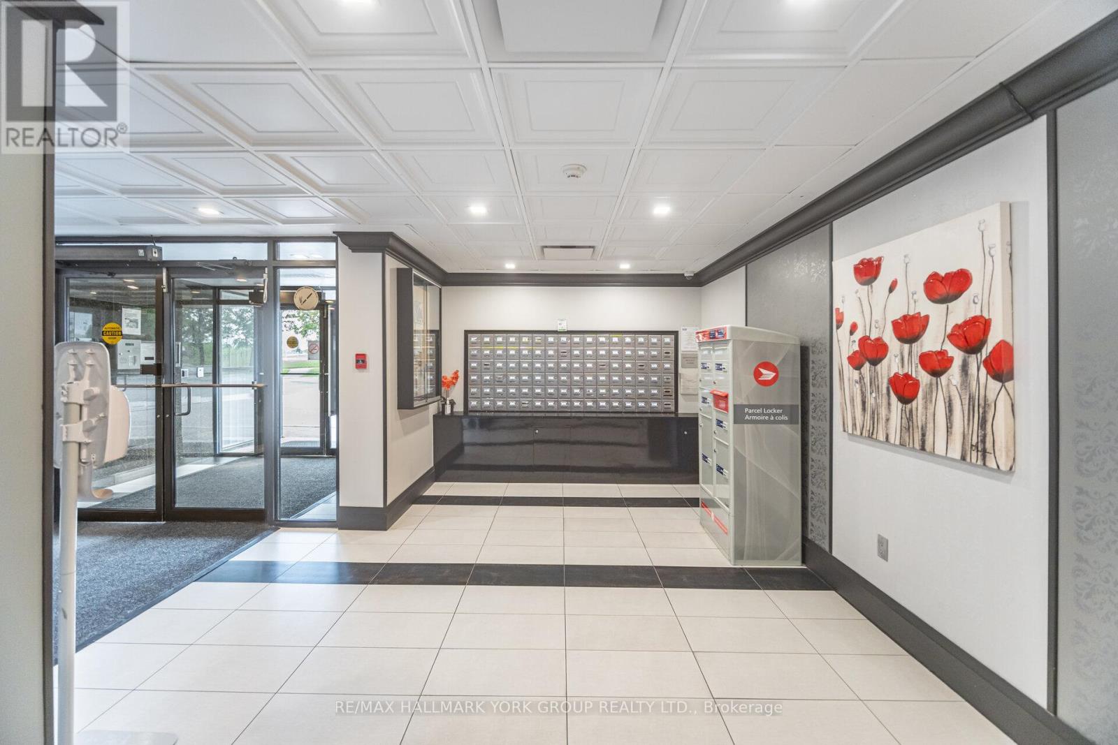 1402 - 600 Rexdale Boulevard, Toronto, Ontario M9W 6T4 - Photo 4 - W13166956