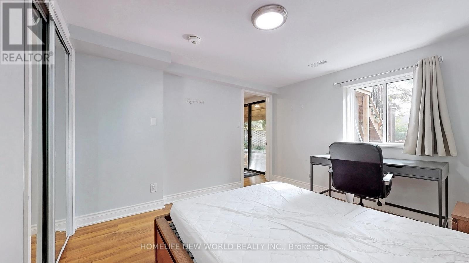 Lower - 3954 Selkirk Place, Mississauga, Ontario  L5L 3L5 - Photo 10 - W13166974