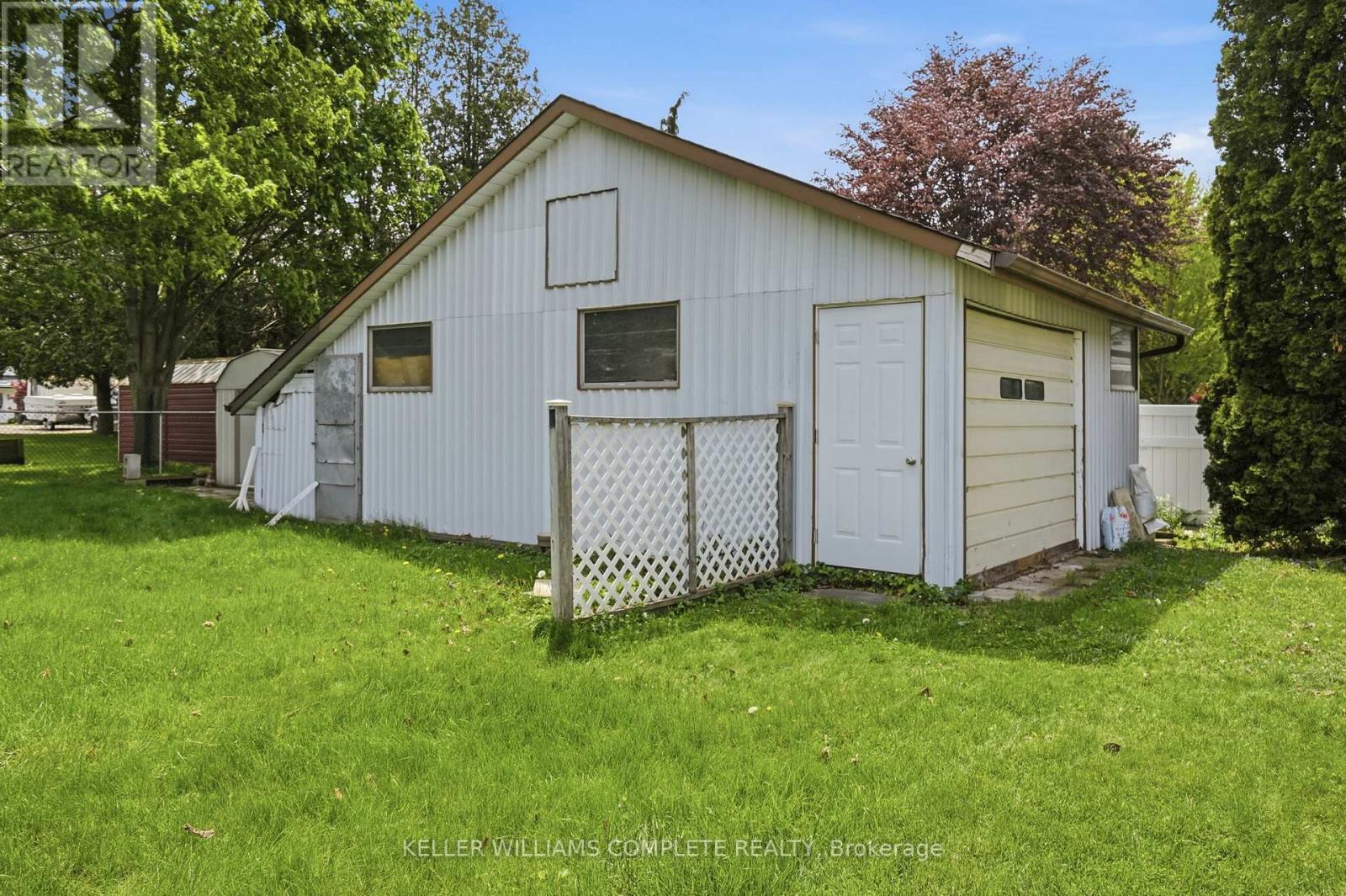6 Stewart Drive, Brant, Ontario N0E 1A0 - Photo 32 - X13166960