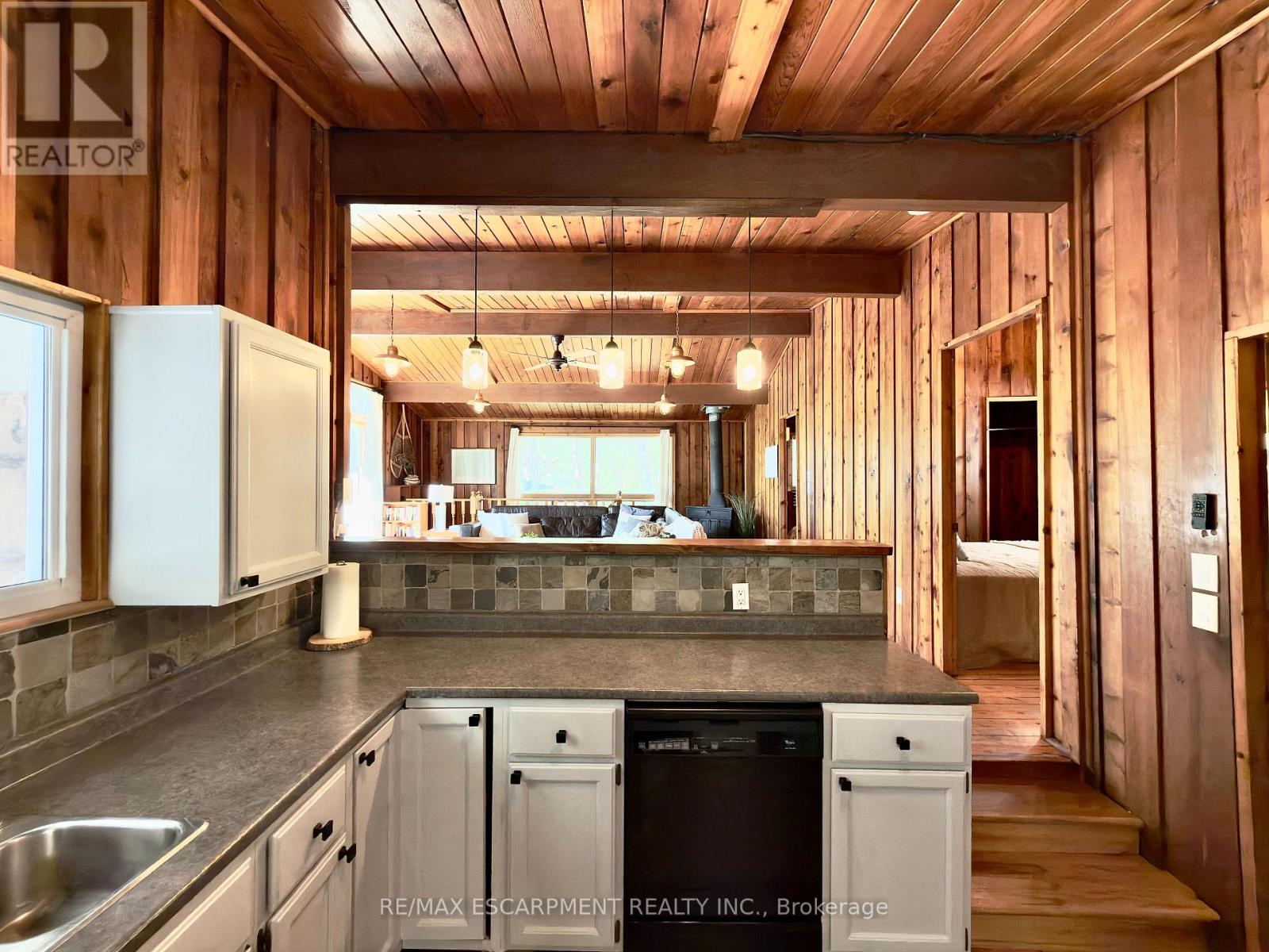 2787 Watts Road, Dysart Et Al, Ontario  K0M 1S0 - Photo 9 - X13166980