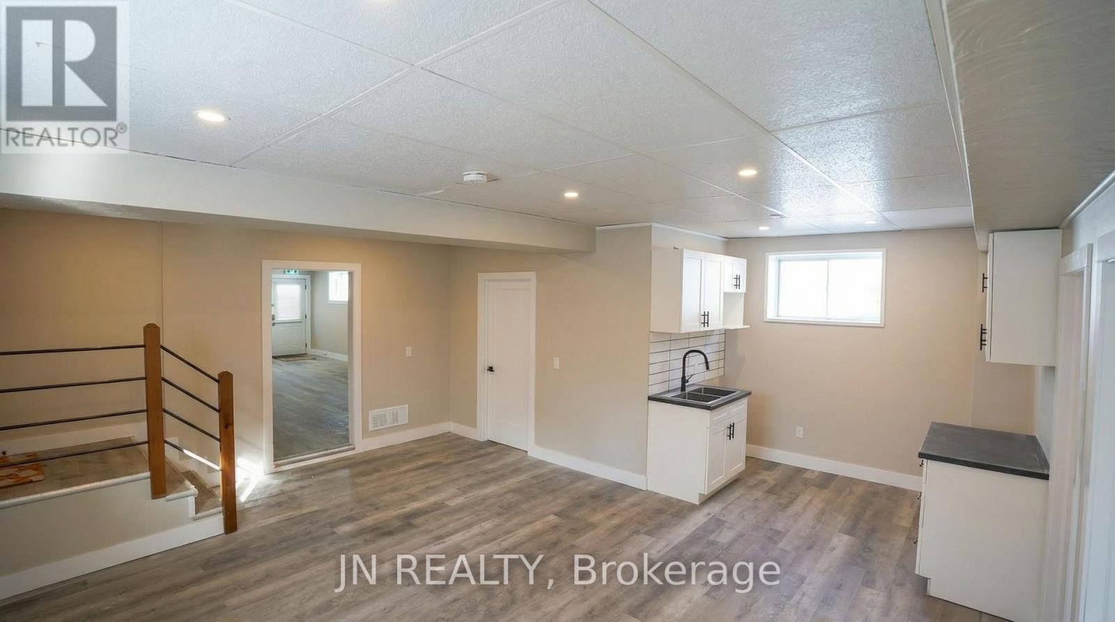 Unit 1 - 39 Shade Street, Cambridge, Ontario  N1R 4J6 - Photo 15 - X13166982