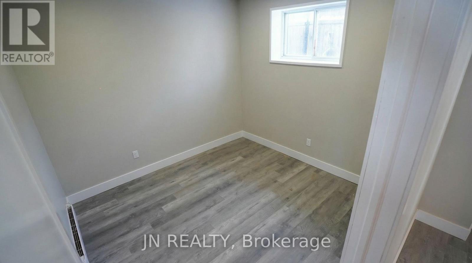 Unit 1 - 39 Shade Street, Cambridge, Ontario  N1R 4J6 - Photo 19 - X13166982