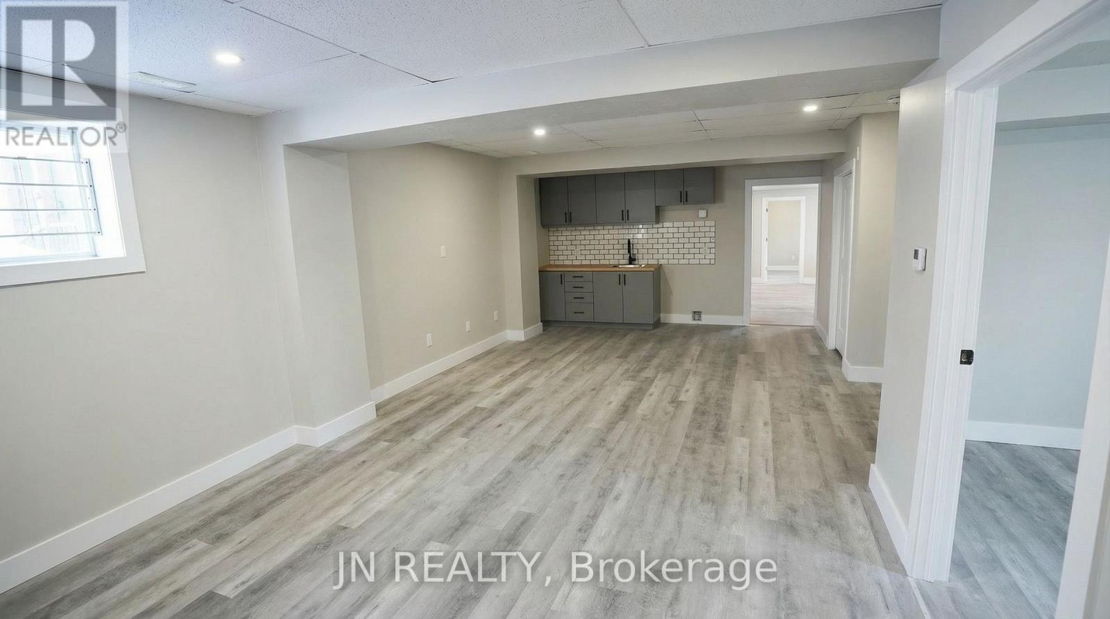 Unit 1 - 39 Shade Street, Cambridge, Ontario  N1R 4J6 - Photo 5 - X13166982