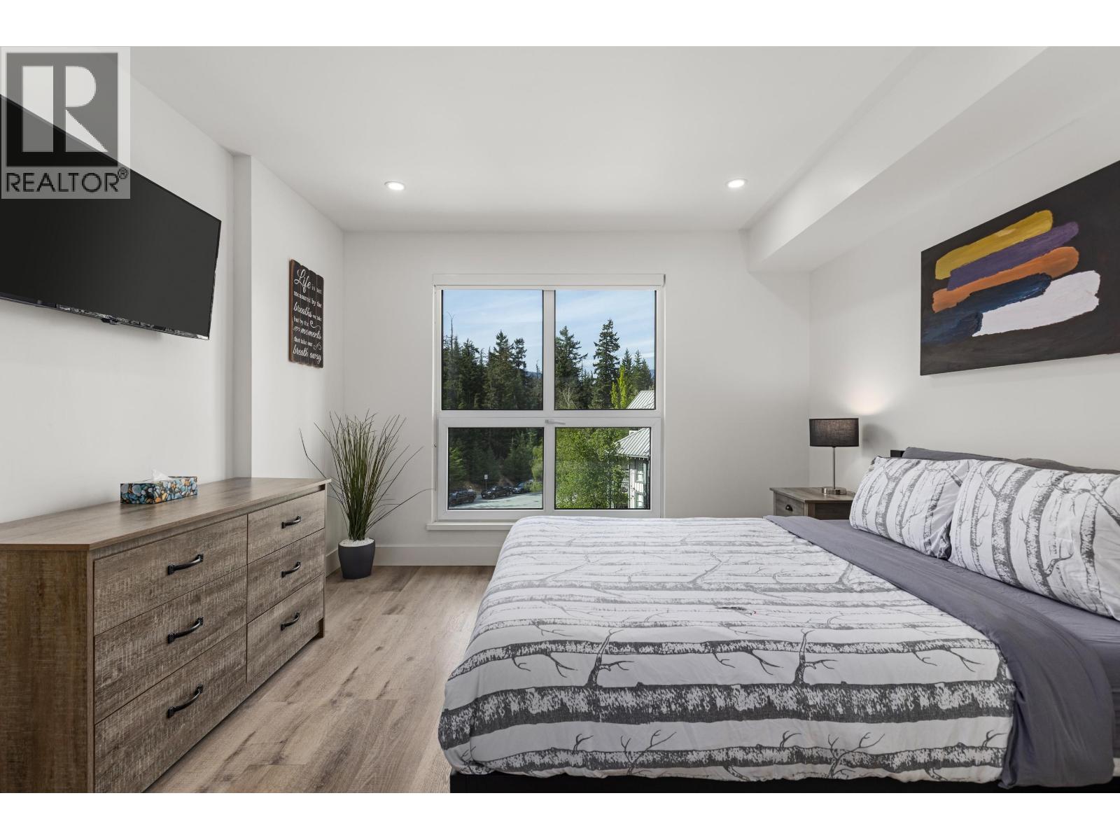 310 4557 Blackcomb Way, Whistler, British Columbia  V8E 0Y2 - Photo 12 - R3127211
