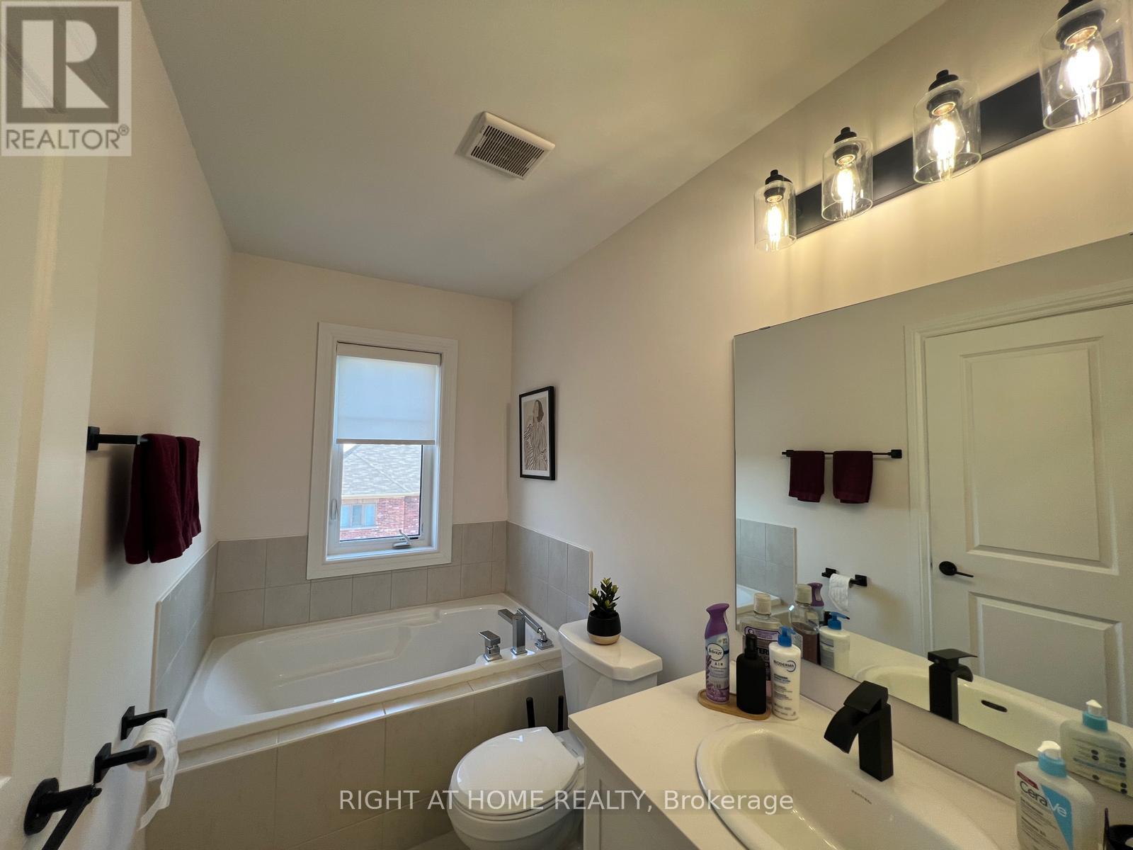 111 Bavin Street, Clarington, Ontario L1C 7H5 - Photo 27 - E13166990