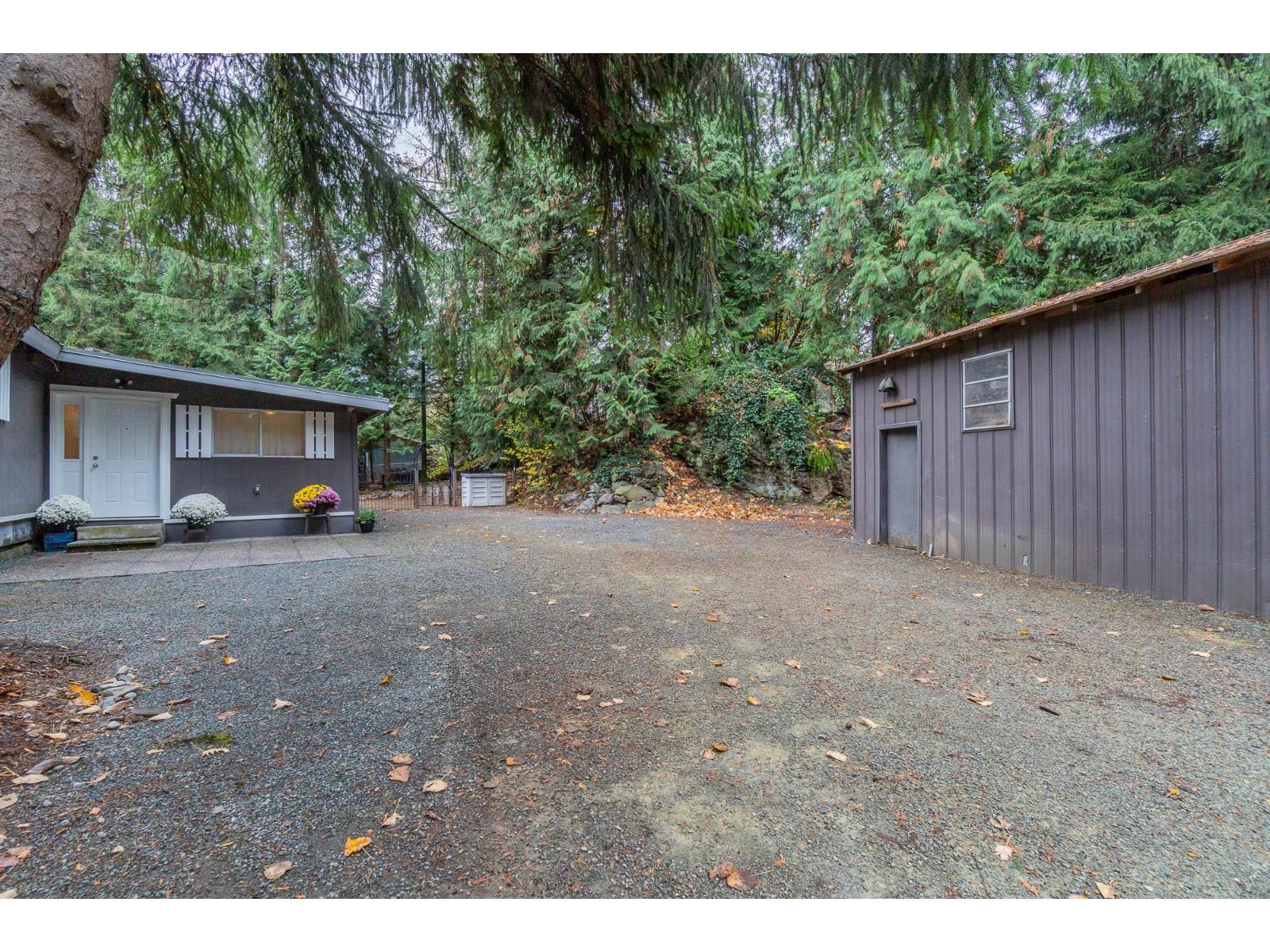 10821 N Popkum Road, Popkum, Rosedale, British Columbia  V0X 1X1 - Photo 3 - R3046379