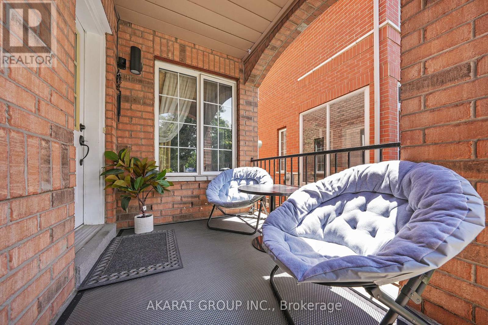 2365 Bankside Drive, Mississauga, Ontario L5M 6E3 - Photo 3 - W13166988