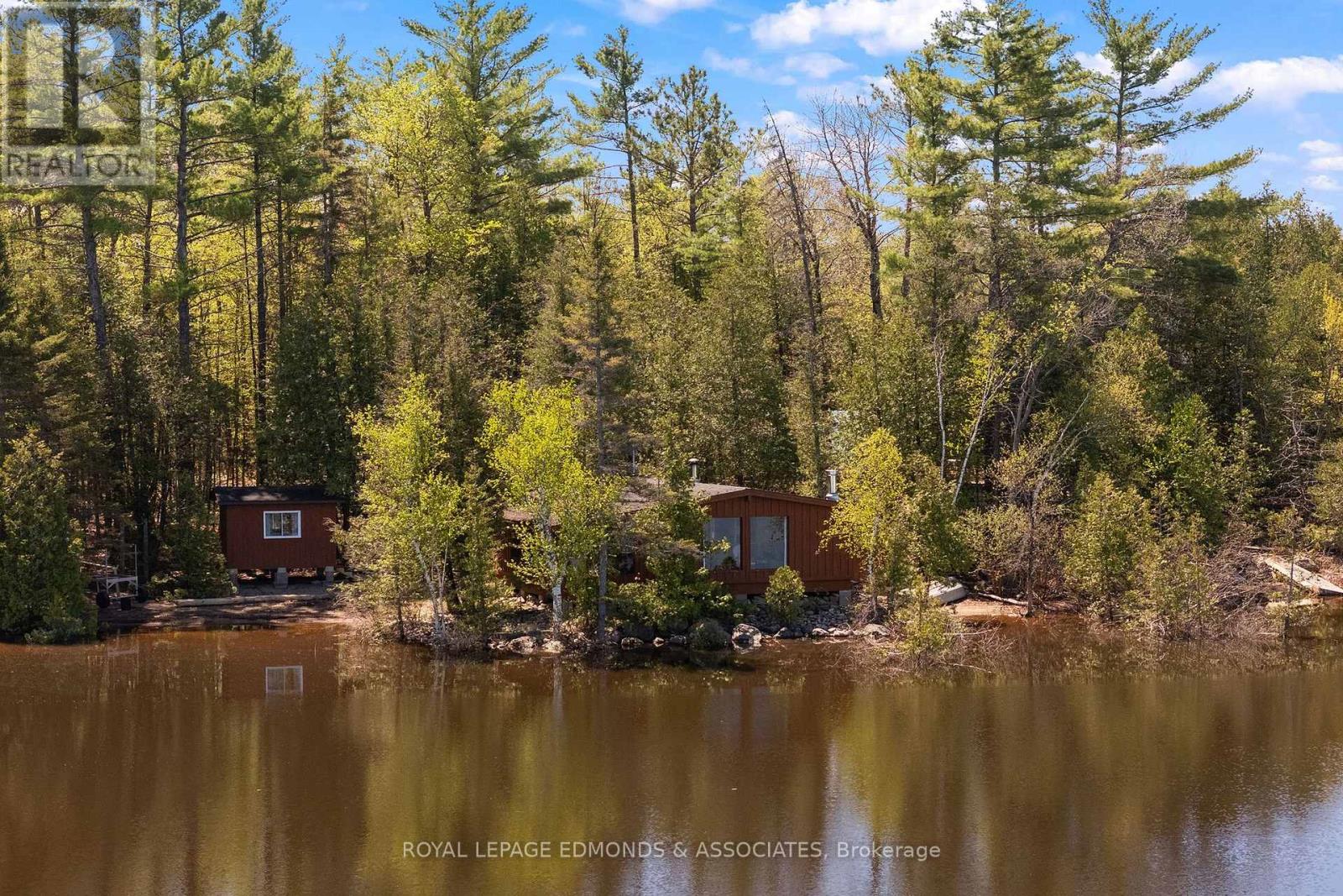 30 Orvilles Trail, Whitewater Region, Ontario K0J 2L0 - Photo 3 - X13166056