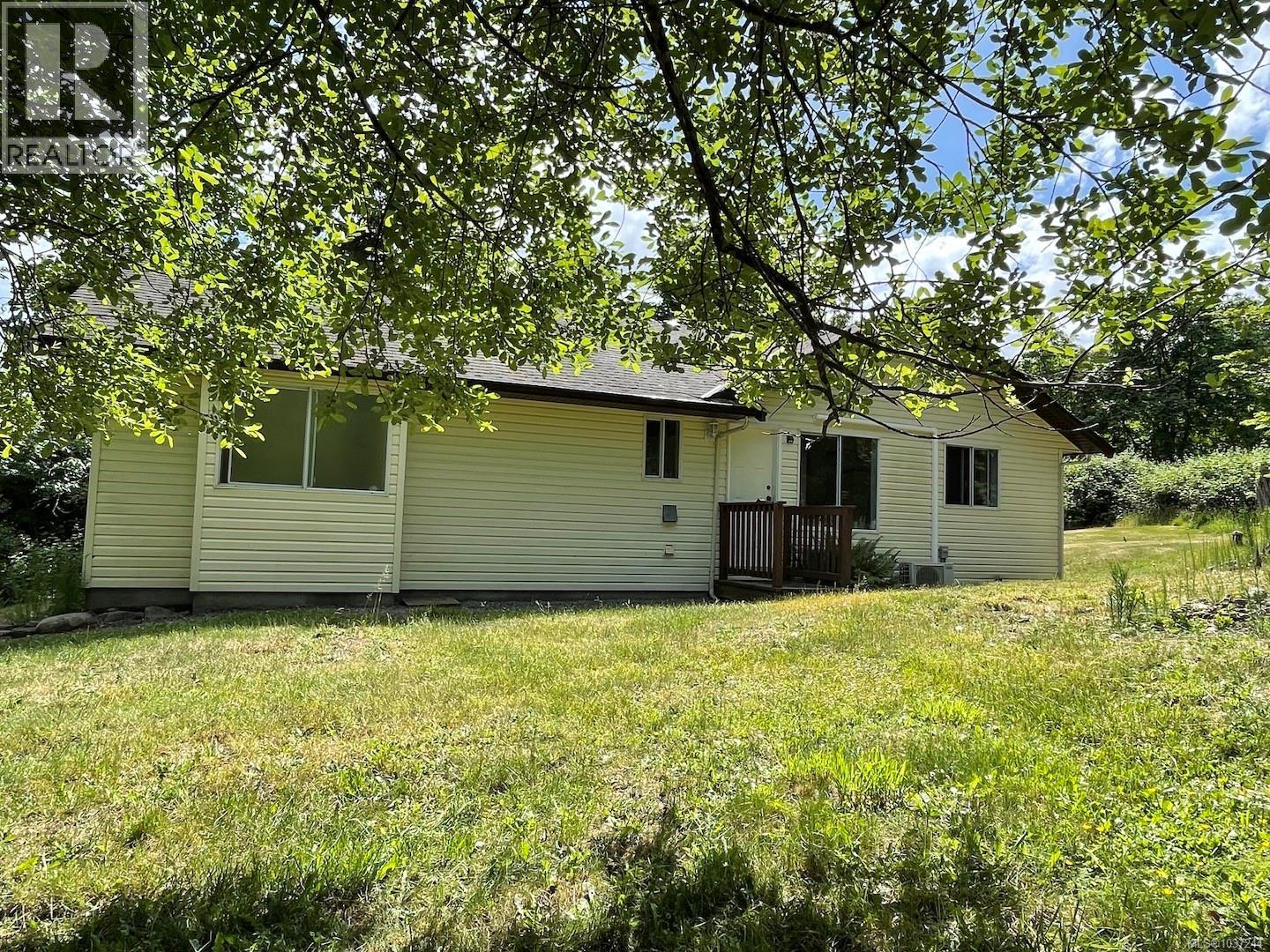 1825 Lackehaven Dr, Gabriola Island, British Columbia  V0R 1X6 - Photo 18 - 1037244