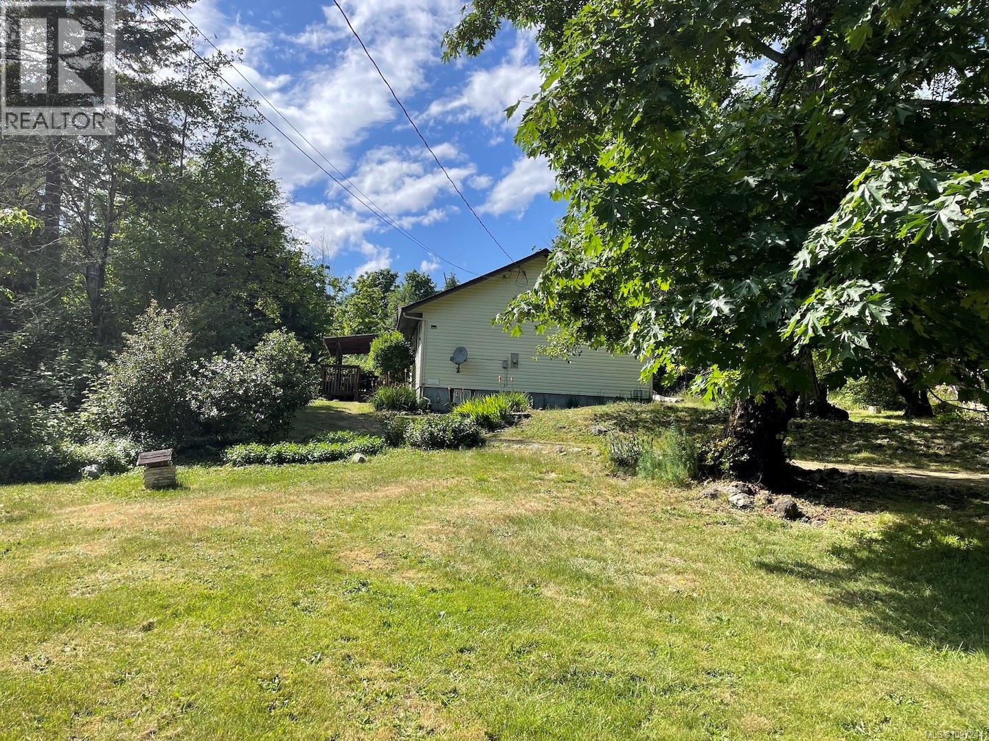 1825 Lackehaven Dr, Gabriola Island, British Columbia  V0R 1X6 - Photo 15 - 1037244