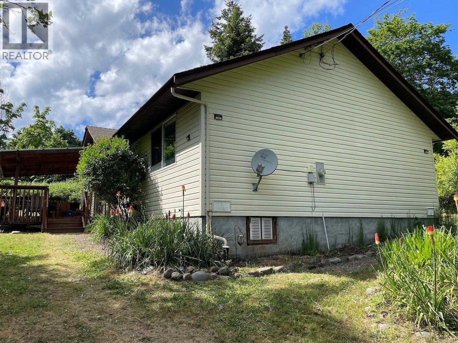 1825 Lackehaven Dr, Gabriola Island, British Columbia  V0R 1X6 - Photo 16 - 1037244