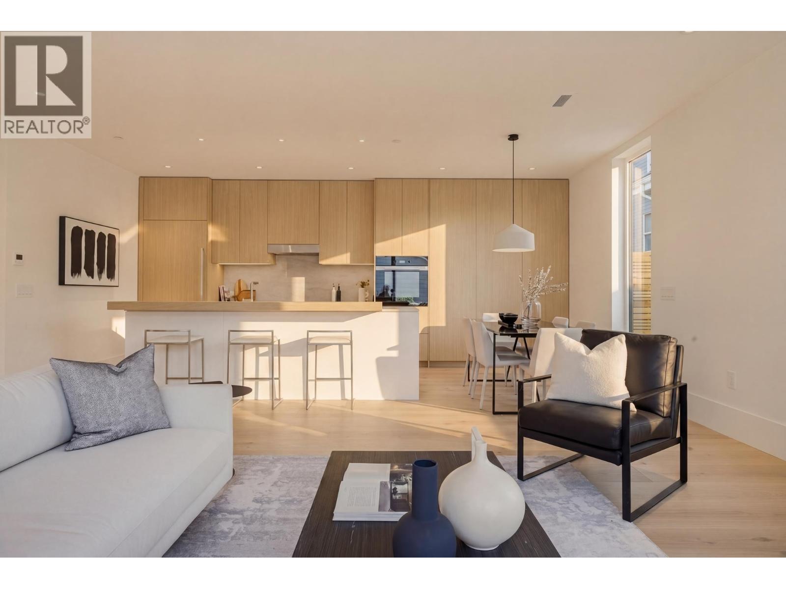 2 2830 Musqueamview Street, Vancouver, British Columbia  V6K 2R9 - Photo 6 - R3126422