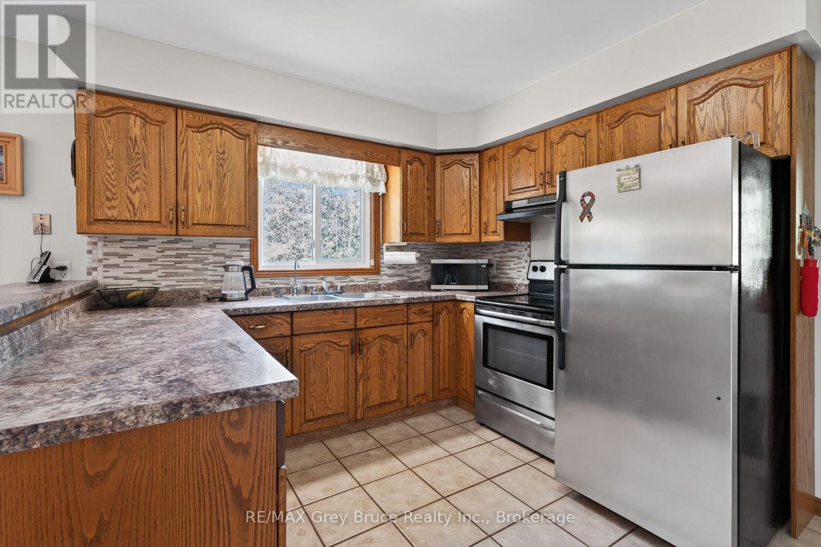 259106 Sarawak Keppel Townline W, Georgian Bluffs, Ontario  N0H 1S0 - Photo 23 - X13167000