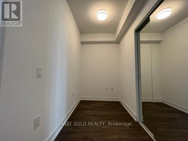 2405 - 575 Bloor Street E, Toronto, Ontario  M4W 0B2 - Photo 4 - C13166998