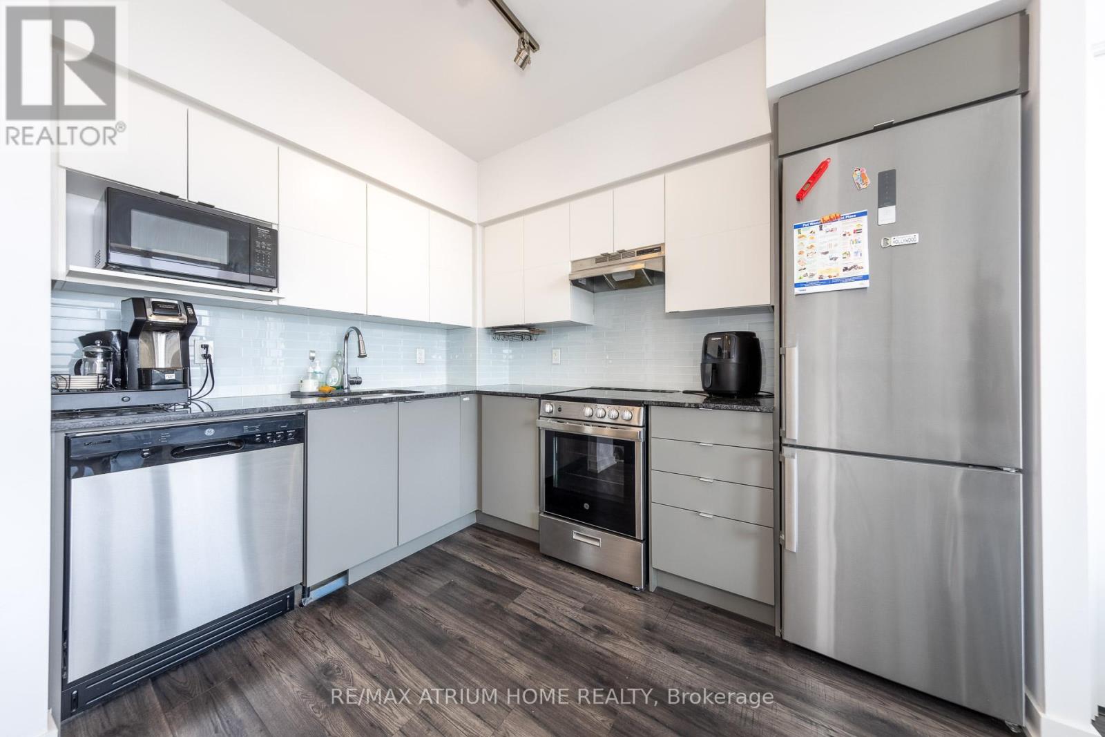 1515 - 120 Varna Drive, Toronto, Ontario  M6A 0B3 - Photo 5 - C13167014