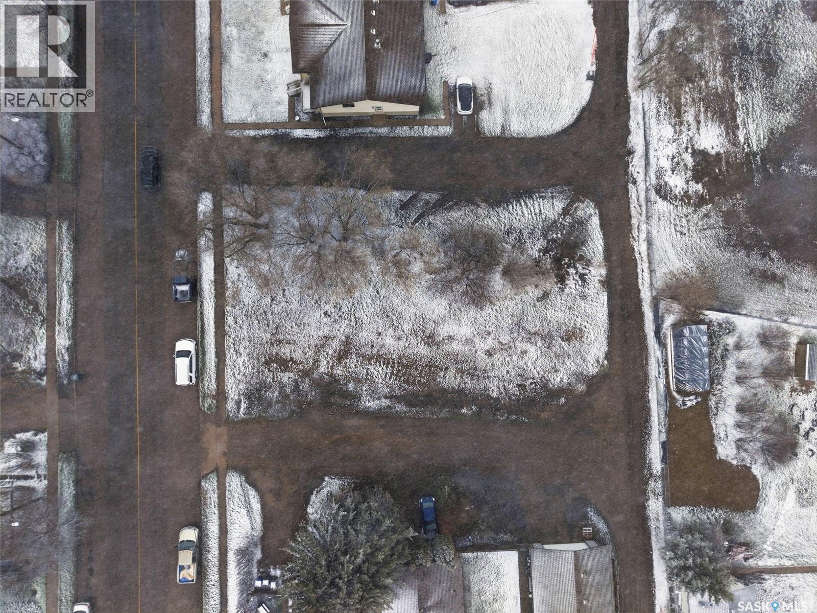 743 7th Street E, Prince Albert, Saskatchewan  S6V 0S9 - Photo 10 - SK036585