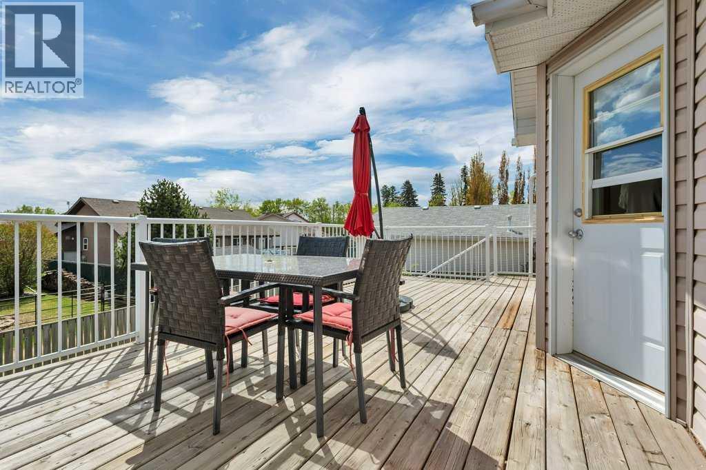 50 Westwood Crescent, Sylvan Lake, Alberta  T4S 1V8 - Photo 47 - A2314196