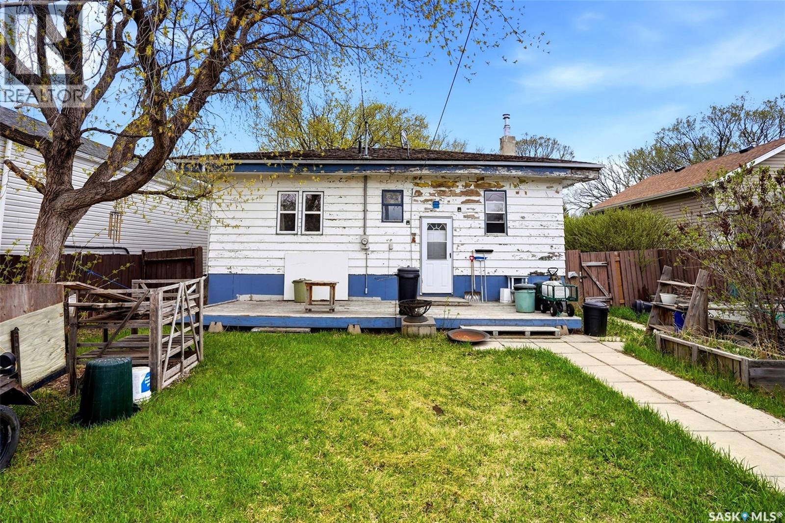 241 St John Street, Regina, Saskatchewan  S4R 1P8 - Photo 3 - SK035839