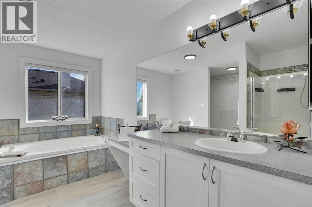 92 Prestwick Heath SE, Calgary, Alberta  T2Z 4E4 - Photo 19 - A2300840