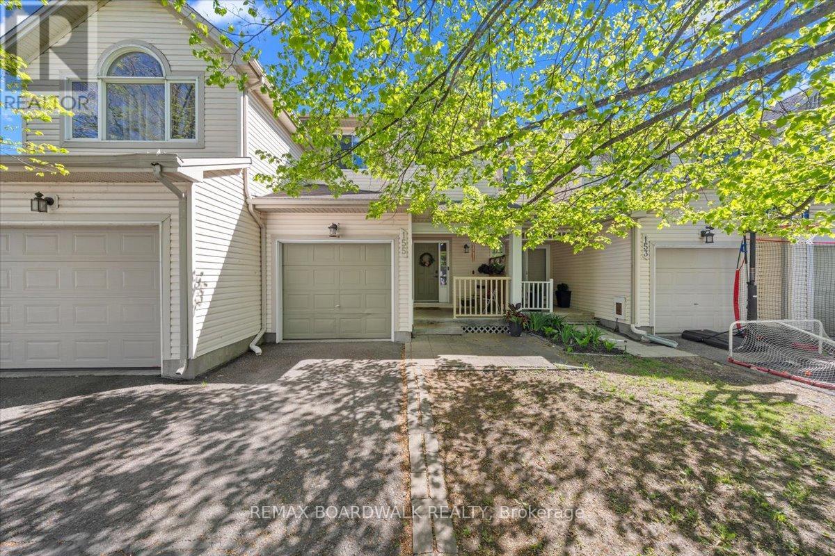 155 CRAMPTON DRIVE, Carleton Place, Ontario