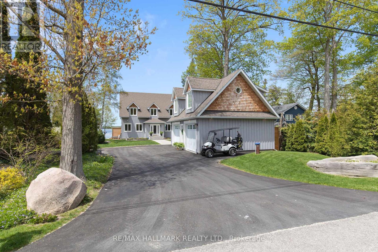 30 Gooch Park Drive, Innisfil, Ontario L9S 2S6 - Photo 2 - N13167026