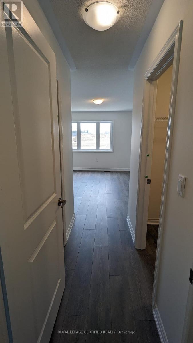 85 Greer Street, Barrie, Ontario L9J 0R6 - Photo 14 - S13167024